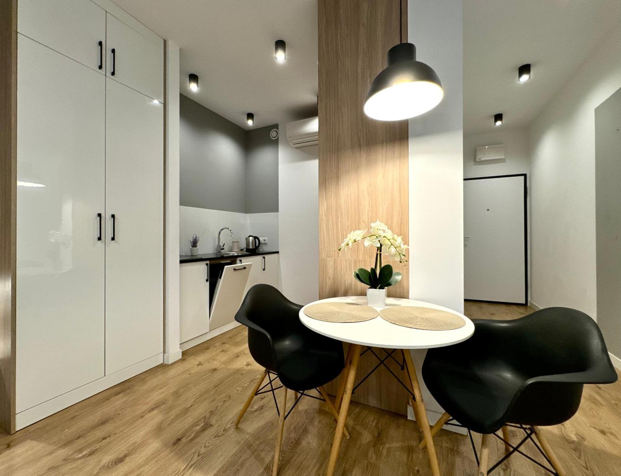 Appartement K22 Apart In Warsaw Slawinska 505 Extérieur photo