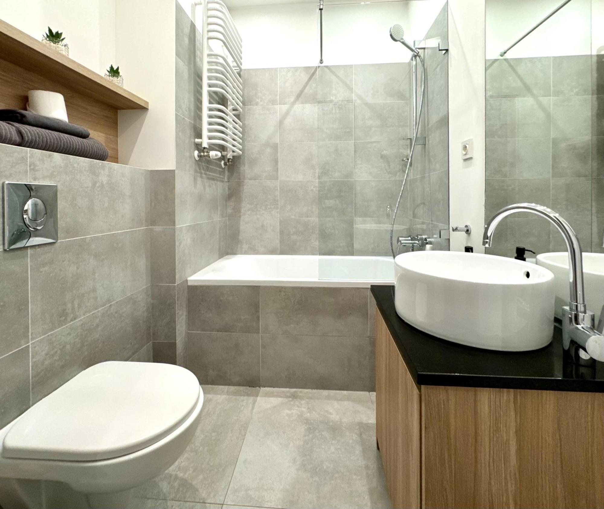 Appartement K22 Apart In Warsaw Slawinska 505 Extérieur photo