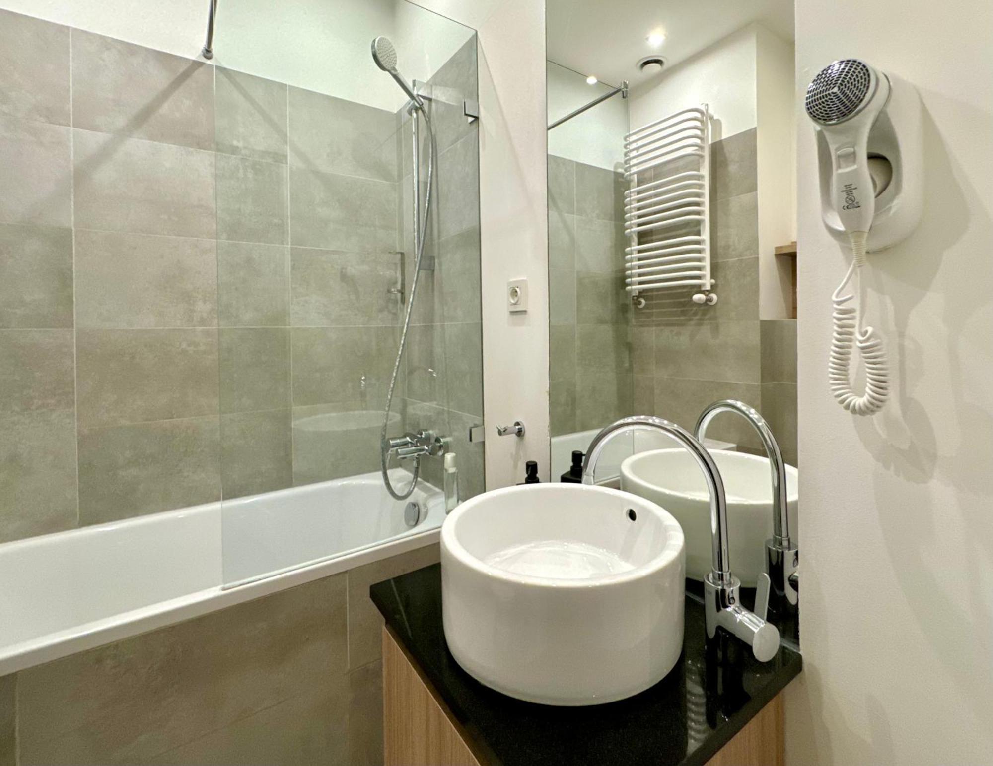Appartement K22 Apart In Warsaw Slawinska 505 Extérieur photo